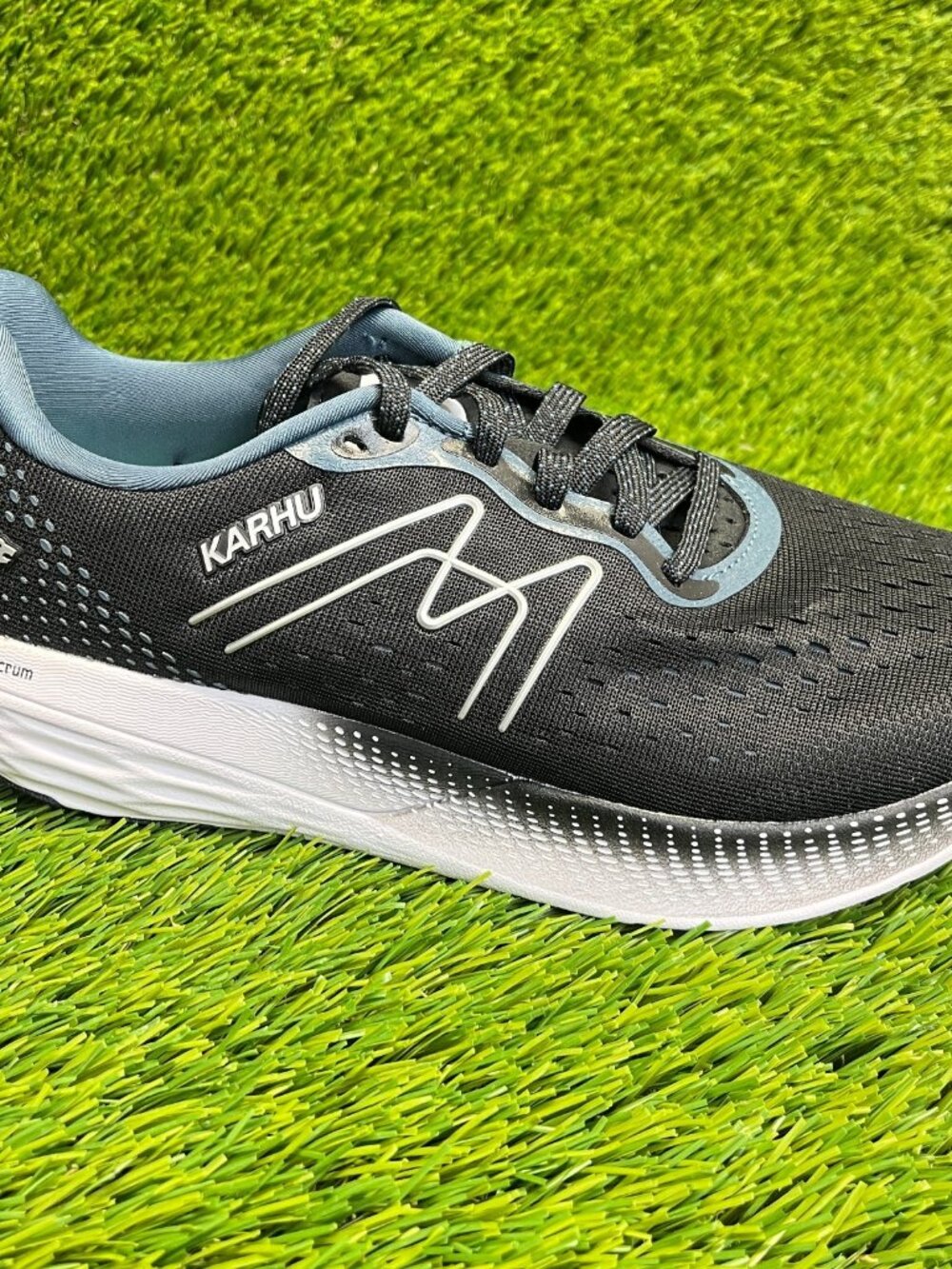 Karhu Ikoni Ortix Hivo 2.0 Womens Size 8 Black Athletic Running Shoes Sneakers